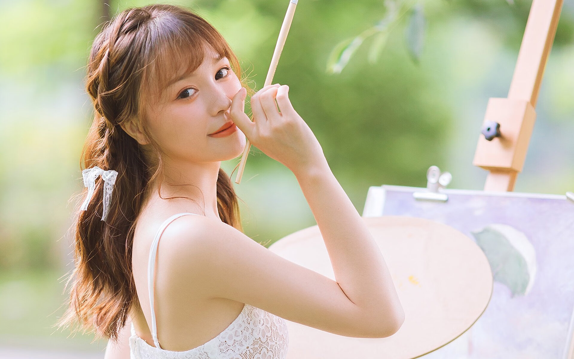 嘉宾评论：名人纷纷发表对比赛的看法，比赛名人名言