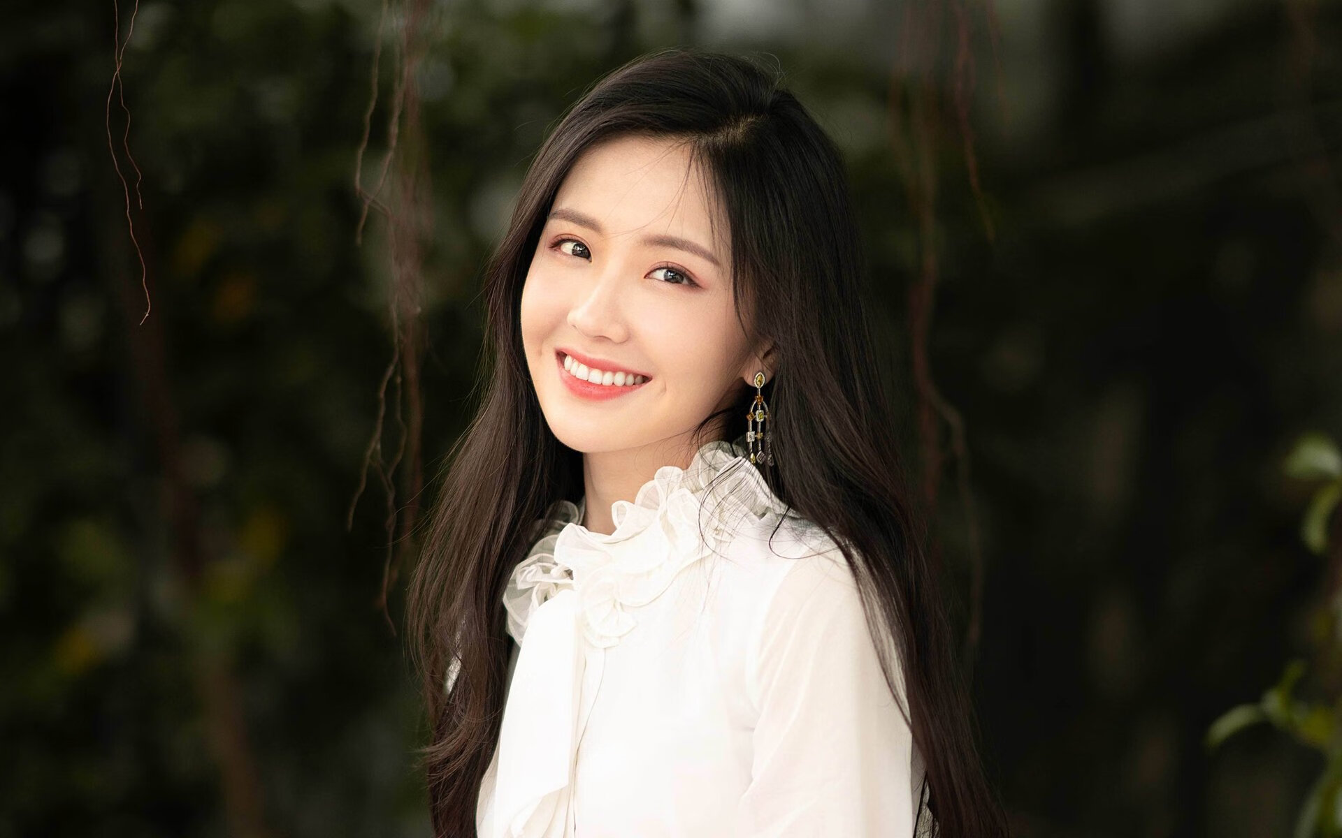 曼联重新调整战术找回进攻节奏，曼联的战术